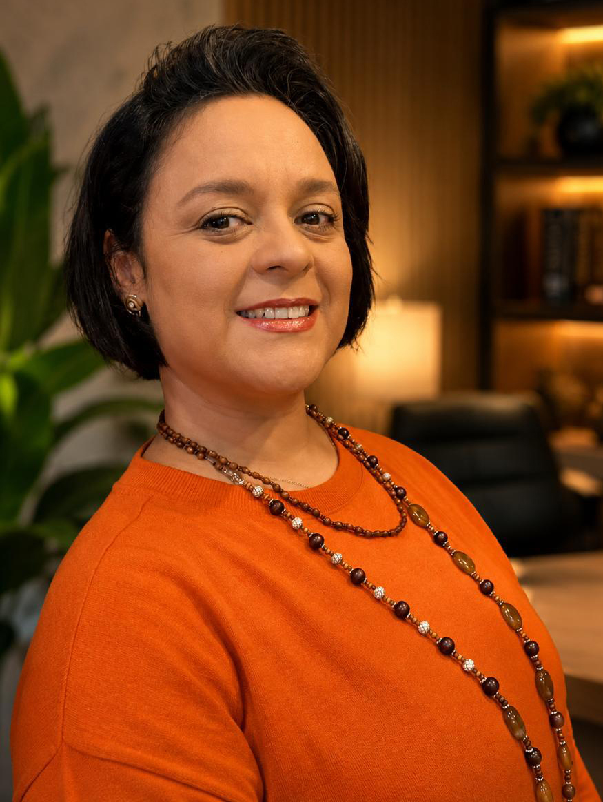 Renata Almeida — Educadora Física